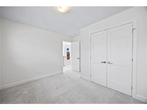 1393 Monarch Drive, Kingston, ON - Indoor Photo Showing Other Room