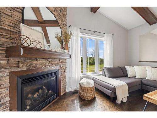 1311 Ritchie Road, Perth Road Village, ON - Indoor Photo Showing Living Room With Fireplace