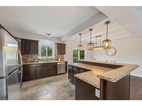 1311 Ritchie Road, Perth Road Village, ON - Indoor Photo Showing Kitchen With Upgraded Kitchen