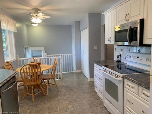 329 Glen Castle Road, Kingston, ON - Indoor Photo Showing Kitchen