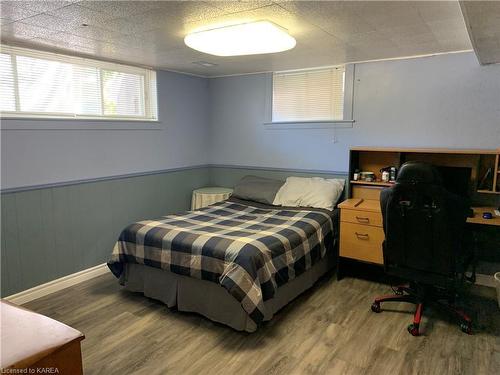 329 Glen Castle Road, Kingston, ON - Indoor Photo Showing Bedroom