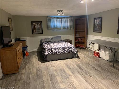 329 Glen Castle Road, Kingston, ON - Indoor Photo Showing Bedroom