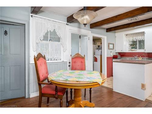 4 Peel Street, Tamworth, ON - Indoor Photo Showing Dining Room