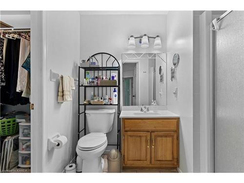 671 Macdonald Drive, Gananoque, ON - Indoor Photo Showing Bathroom