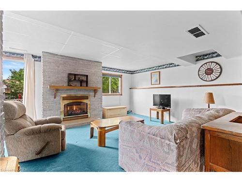 671 Macdonald Drive, Gananoque, ON - Indoor Photo Showing Living Room With Fireplace