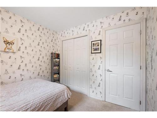 784 Downing Street, Kingston, ON - Indoor Photo Showing Bedroom