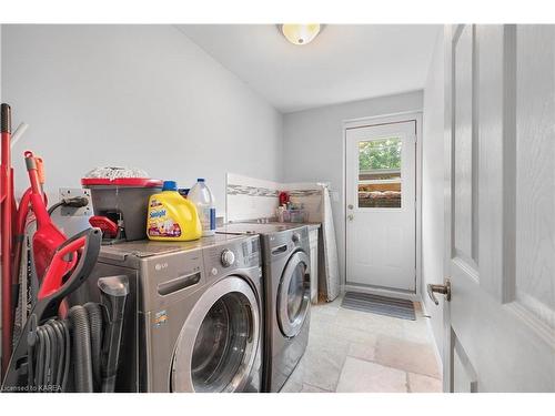 784 Downing Street, Kingston, ON - Indoor Photo Showing Laundry Room