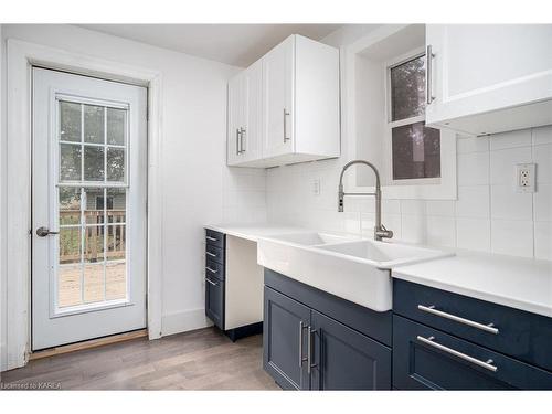 1112 County Rd 7, Napanee, ON - Indoor Photo Showing Kitchen With Double Sink