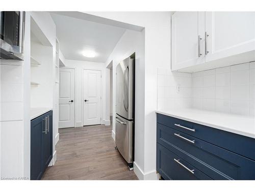 1112 County Rd 7, Napanee, ON - Indoor Photo Showing Kitchen