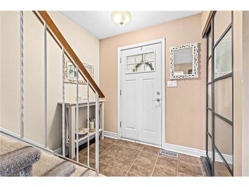 491 Grandtrunk Ave, Kingston, ON - Indoor Photo Showing Other Room