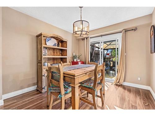 491 Grandtrunk Ave, Kingston, ON - Indoor Photo Showing Dining Room