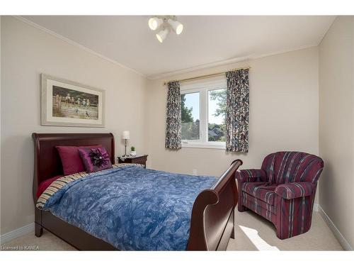 44 Mccabe Street, Napanee, ON - Indoor Photo Showing Bedroom