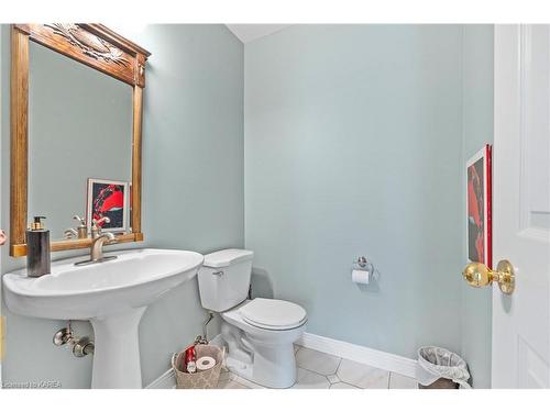 1098 Caitlin Crescent, Kingston, ON - Indoor Photo Showing Bathroom