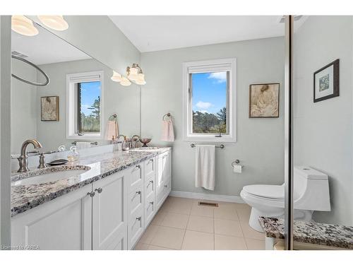 1098 Caitlin Crescent, Kingston, ON - Indoor Photo Showing Bathroom