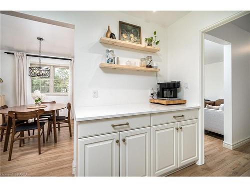 169 Belmont Avenue, Kingston, ON - Indoor Photo Showing Other Room