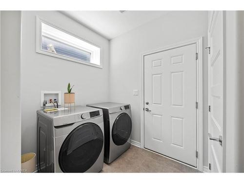 1422 Remington Avenue, Kingston, ON - Indoor Photo Showing Laundry Room