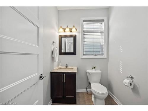 1422 Remington Avenue, Kingston, ON - Indoor Photo Showing Bathroom