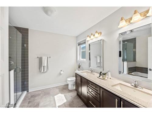 1422 Remington Avenue, Kingston, ON - Indoor Photo Showing Bathroom