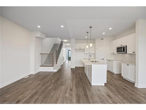 1848 Cinderhill Street, Kingston, ON - Indoor Photo Showing Kitchen