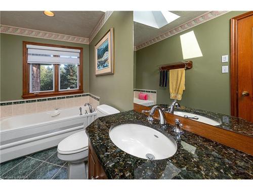 1 Clow Court, Mallorytown, ON - Indoor Photo Showing Bathroom