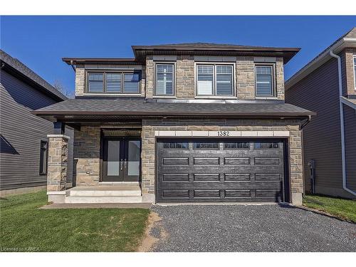 1382 Monarch Drive, Kingston, ON - Outdoor