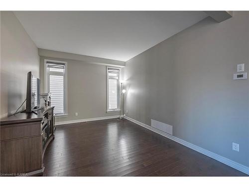 1382 Monarch Drive, Kingston, ON - Indoor Photo Showing Other Room