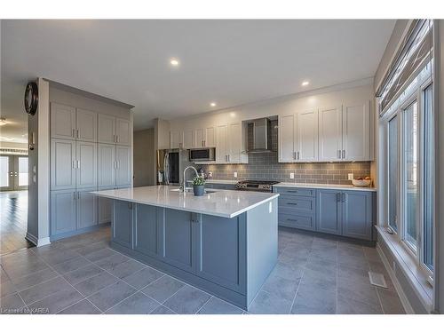 1382 Monarch Drive, Kingston, ON - Indoor Photo Showing Kitchen With Upgraded Kitchen