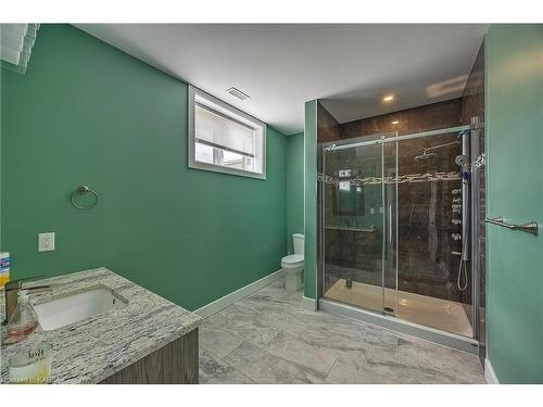 3541 Greenfield Road, Inverary, ON - Indoor Photo Showing Bathroom