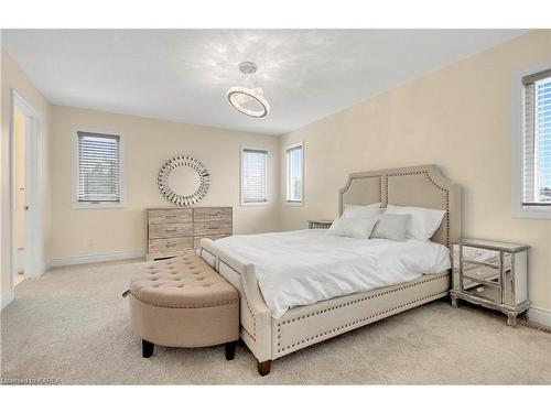 2809 Delmar Street, Kingston, ON - Indoor Photo Showing Bedroom