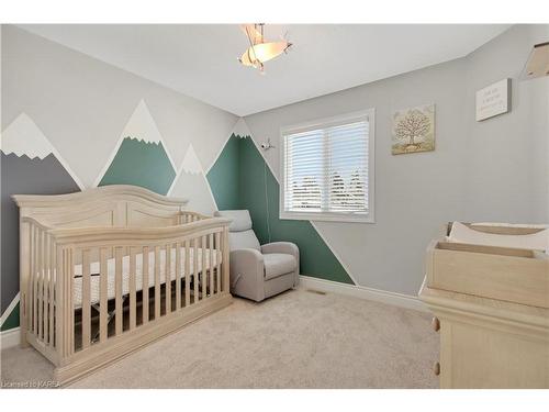 2809 Delmar Street, Kingston, ON - Indoor Photo Showing Bedroom