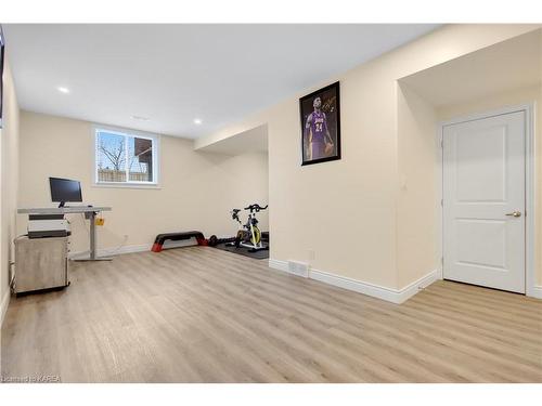 2809 Delmar Street, Kingston, ON - Indoor