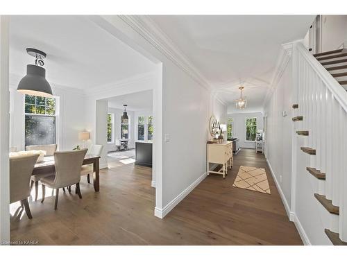 60 Landsakes Road, Lansdowne, ON - Indoor Photo Showing Dining Room