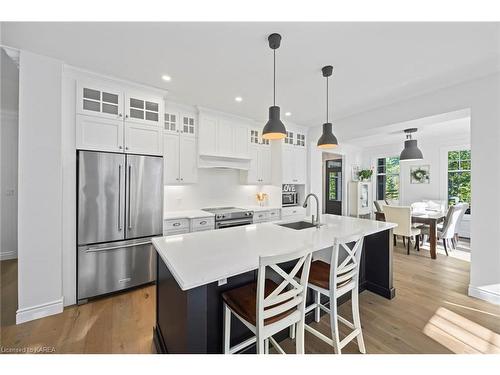 60 Landsakes Road, Lansdowne, ON - Indoor Photo Showing Kitchen With Stainless Steel Kitchen With Upgraded Kitchen