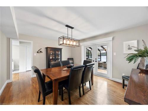 441 Heathcliffe Lane, Kingston, ON - Indoor Photo Showing Dining Room