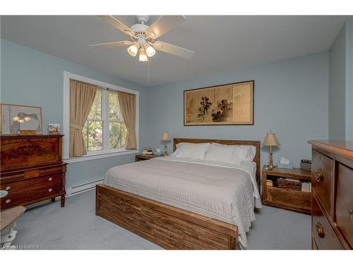 419 Albert Street, Kingston, ON - Indoor Photo Showing Bedroom