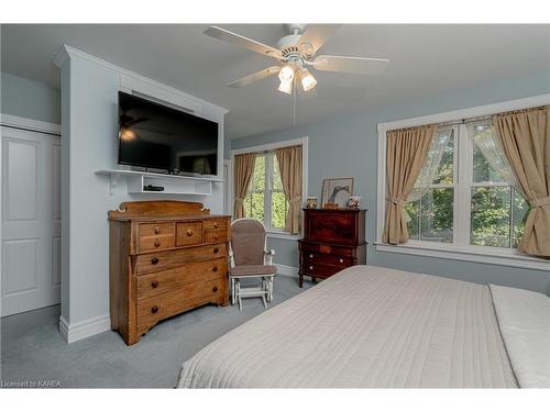 419 Albert Street, Kingston, ON - Indoor Photo Showing Bedroom