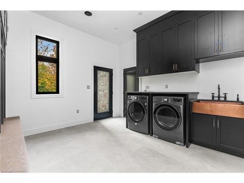 42 Owen Avenue, Gananoque, ON - Indoor Photo Showing Laundry Room