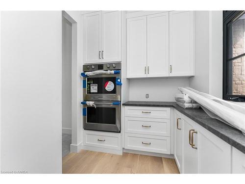 42 Owen Avenue, Gananoque, ON - Indoor Photo Showing Kitchen