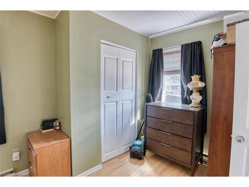 14255 Road 38 Road, Sharbot Lake, ON - Indoor Photo Showing Bedroom