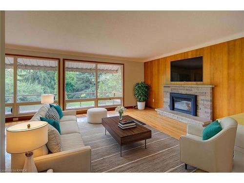 355 Elizabeth Drive, Gananoque, ON - Indoor Photo Showing Living Room With Fireplace