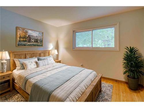 355 Elizabeth Drive, Gananoque, ON - Indoor Photo Showing Bedroom