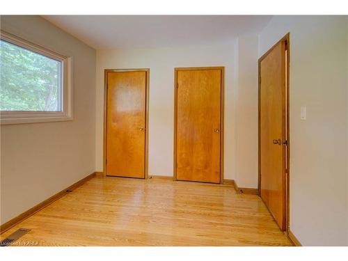 355 Elizabeth Drive, Gananoque, ON - Indoor Photo Showing Other Room