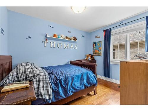 1137 Trailhead Place, Kingston, ON - Indoor Photo Showing Bedroom