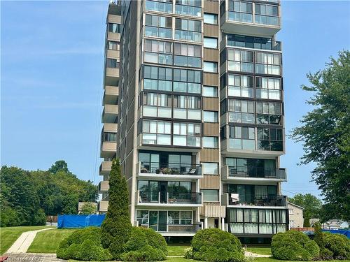 304-2 Mowat Avenue, Kingston, ON - Outdoor With Balcony With Facade