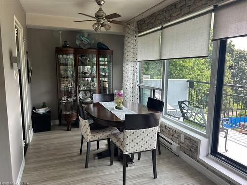 304-2 Mowat Avenue, Kingston, ON - Indoor Photo Showing Dining Room