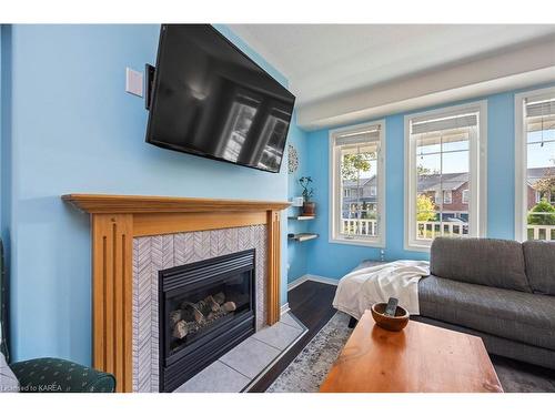 476 Fieldstone Drive, Kingston, ON - Indoor Photo Showing Living Room With Fireplace