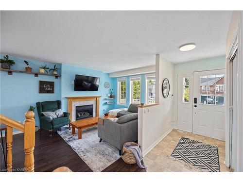 476 Fieldstone Drive, Kingston, ON - Indoor Photo Showing Living Room With Fireplace