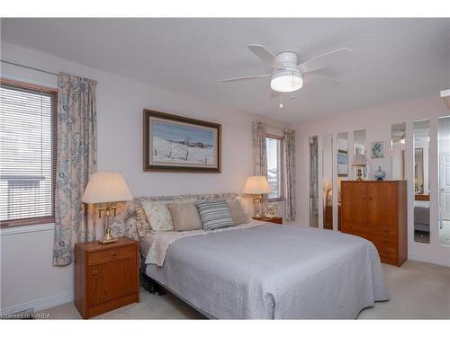 963 Auden Park Drive, Kingston, ON - Indoor Photo Showing Bedroom