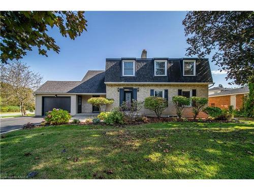 282 Welborne Avenue, Kingston, ON - Outdoor With Facade