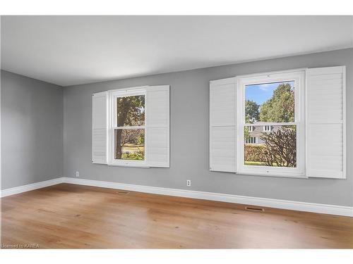 282 Welborne Avenue, Kingston, ON - Indoor Photo Showing Other Room